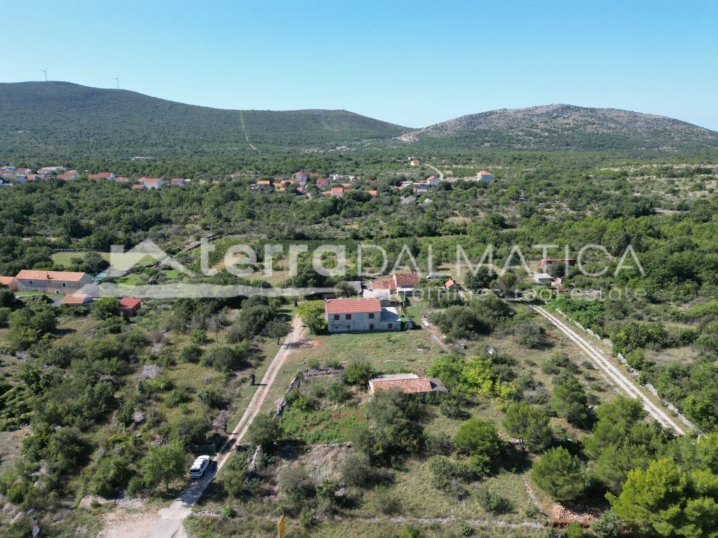 Parcela Na predaj - OSJEČKO-BARANJSKA ŠODOLOVCI