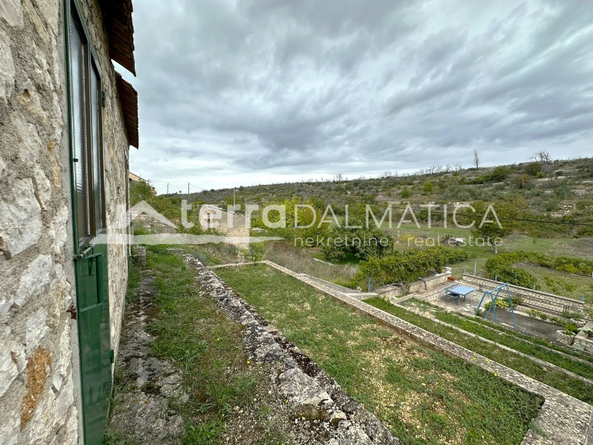 Maison À vendre - OSJEČKO-BARANJSKA ŠODOLOVCI