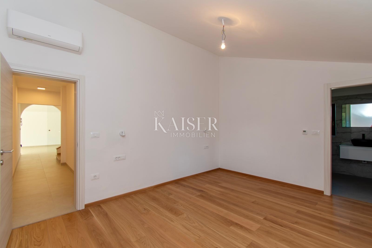 Casa In vendita - ISTARSKA POREČ