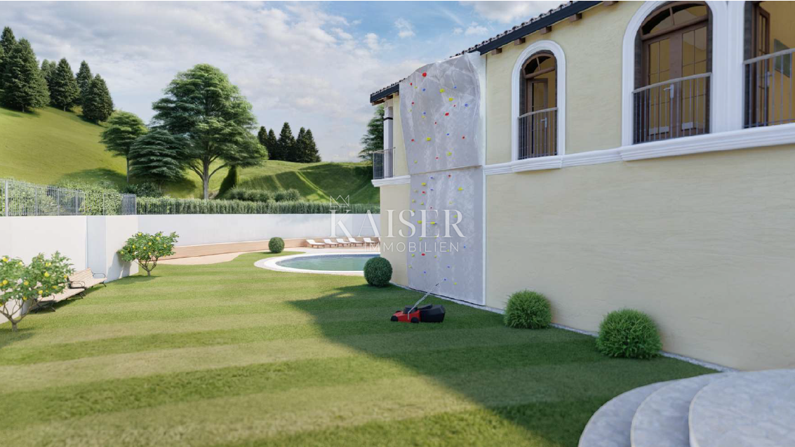 Poslovni prostor Na prodaju - PRIMORSKO-GORANSKA LOVRAN