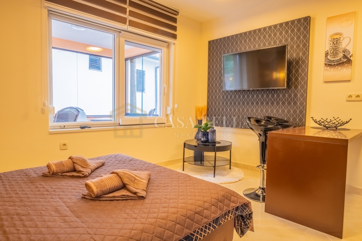 House For sale - PRIMORSKO-GORANSKA NOVI VINODOLSKI