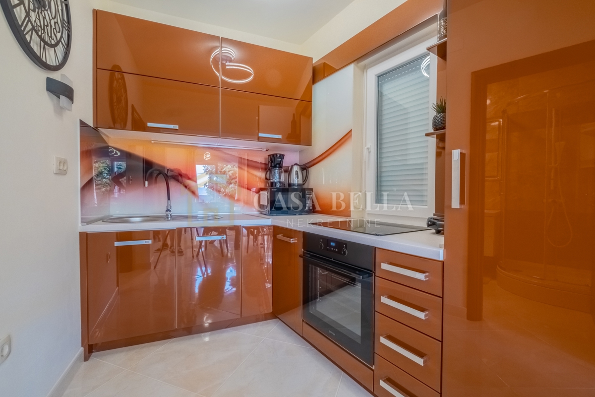 House For sale - PRIMORSKO-GORANSKA NOVI VINODOLSKI