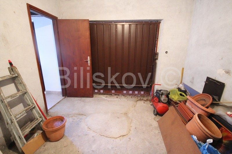Haus Zu verkaufen - SPLITSKO-DALMATINSKA OMIŠ