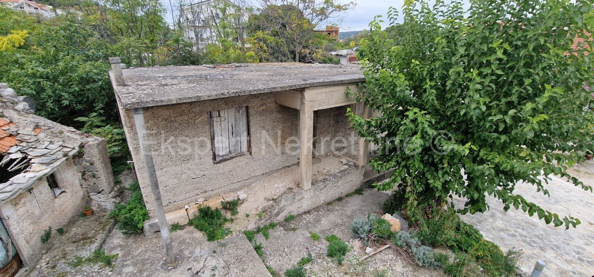 House For sale - SPLITSKO-DALMATINSKA MARINA