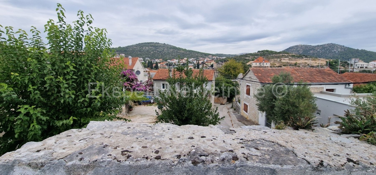 House For sale - SPLITSKO-DALMATINSKA MARINA