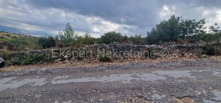 Pozemok na predaj 12707 m² – Trogir
