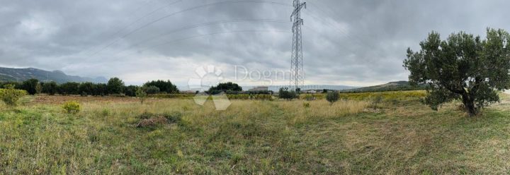 Parcela na predaj 3600 m² – Kaštela