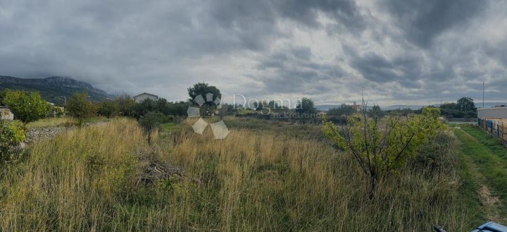 Terrain à louer 2200 m² – Kaštela