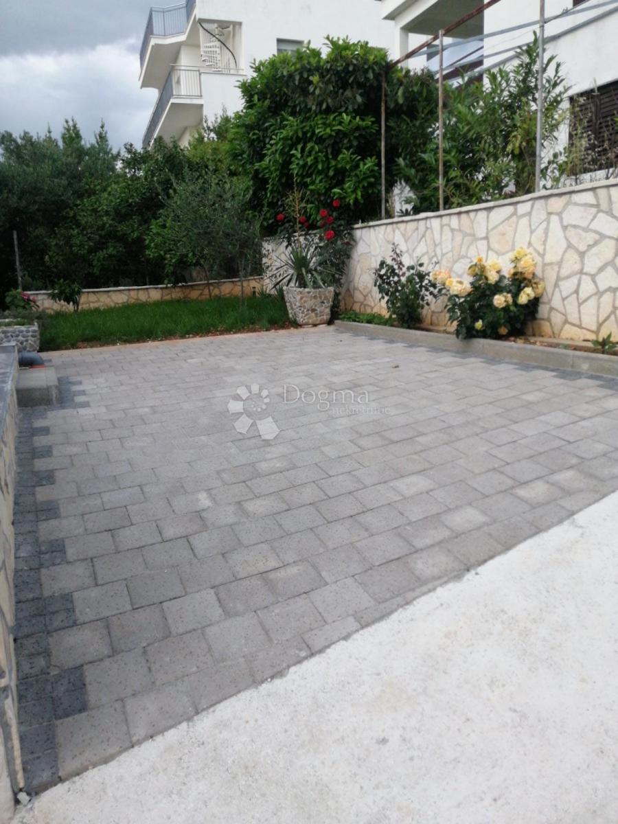 House For sale - SPLITSKO-DALMATINSKA ČIOVO