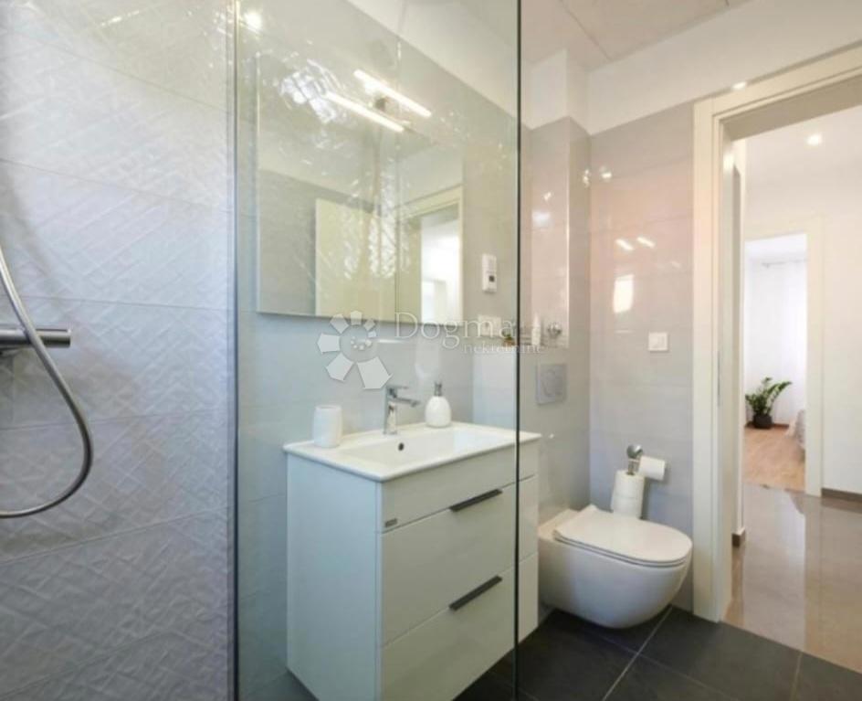 House For sale - SPLITSKO-DALMATINSKA ČIOVO
