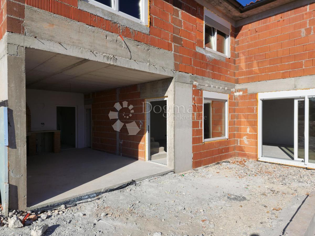 Kuća Na prodaju - ISTARSKA SVETVINČENAT