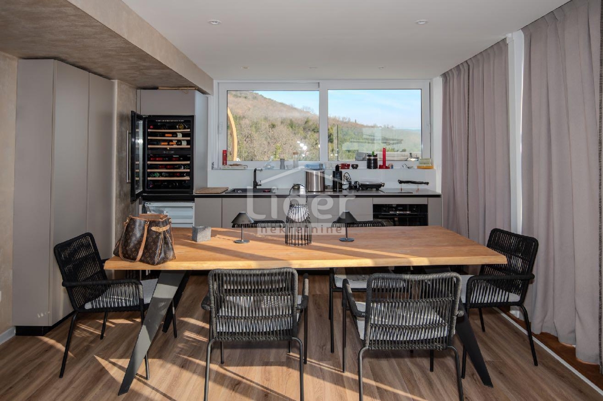 Appartement À louer - PRIMORSKO-GORANSKA OPATIJA