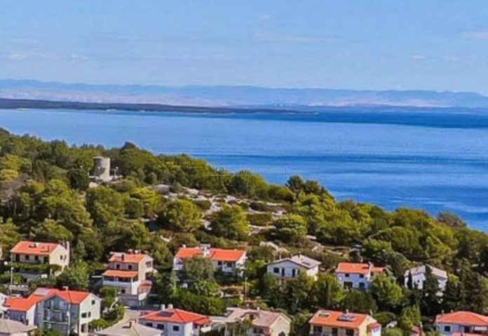Terreno in vendita 581 m² – Mali Lošinj