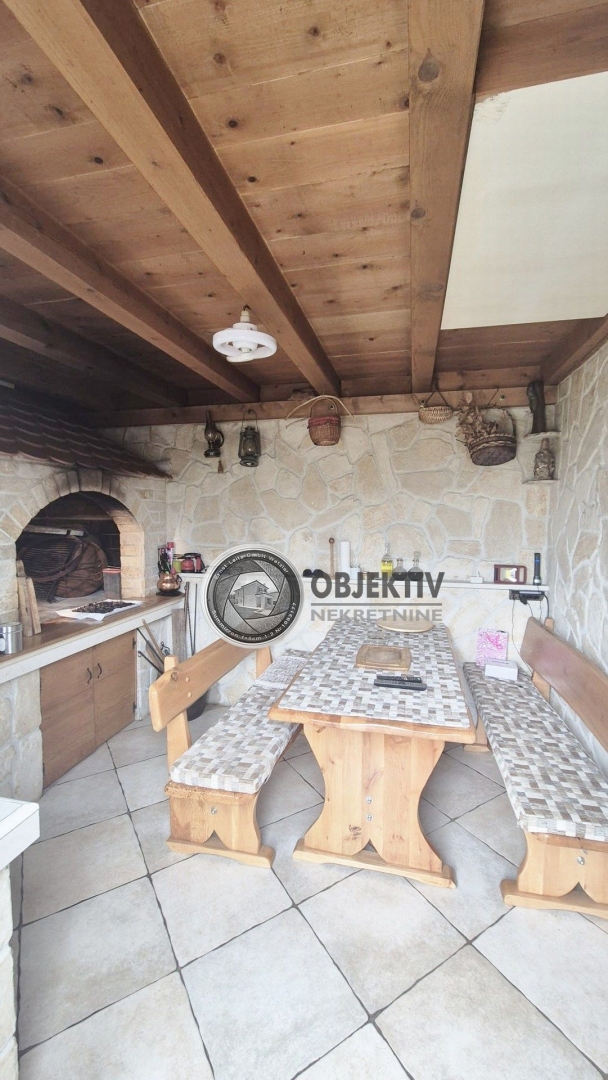 Haus Zu verkaufen - SPLITSKO-DALMATINSKA MUĆ