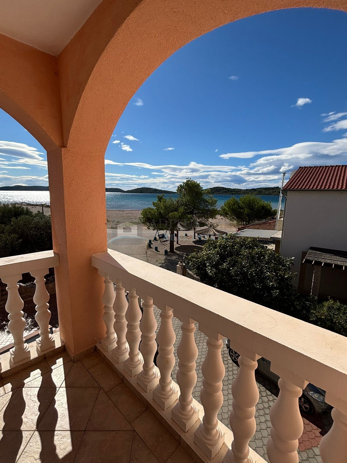Casa In vendita - ŠIBENSKO-KNINSKA VODICE
