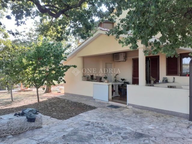 Hiša na predaj 130 m² – Novigrad