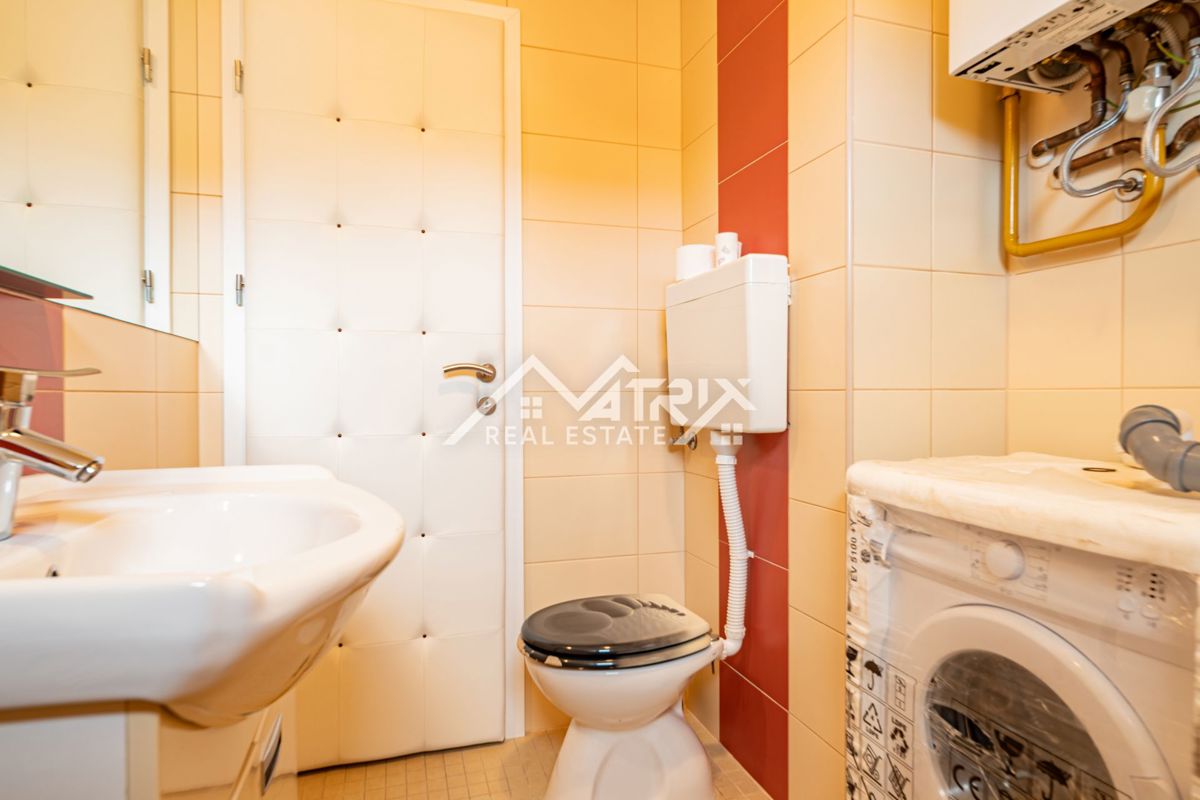 Flat For sale - OSJEČKO-BARANJSKA ĐAKOVO