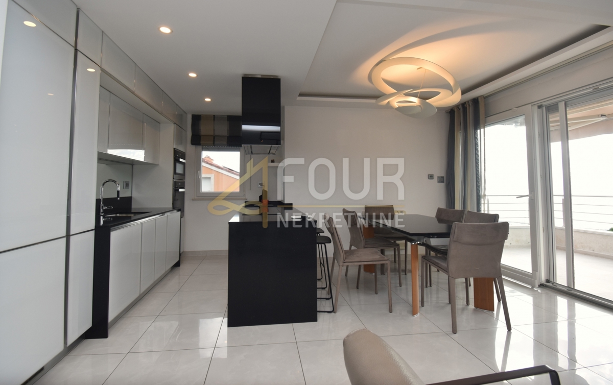 Apartment Zu verkaufen - PRIMORSKO-GORANSKA RIJEKA