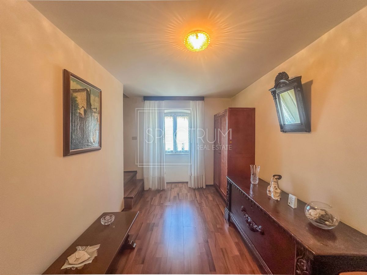Kuća Na prodaju - ISTARSKA BRTONIGLA