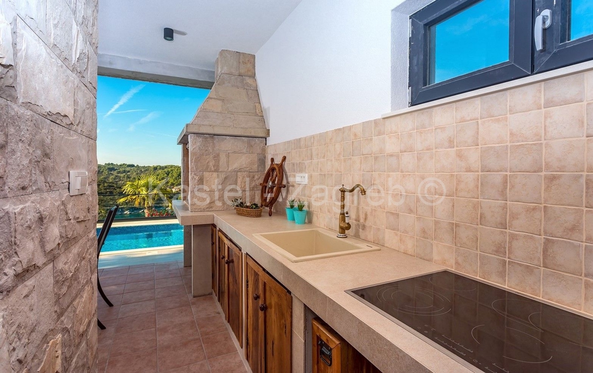 Maison À vendre - SPLITSKO-DALMATINSKA ŠOLTA