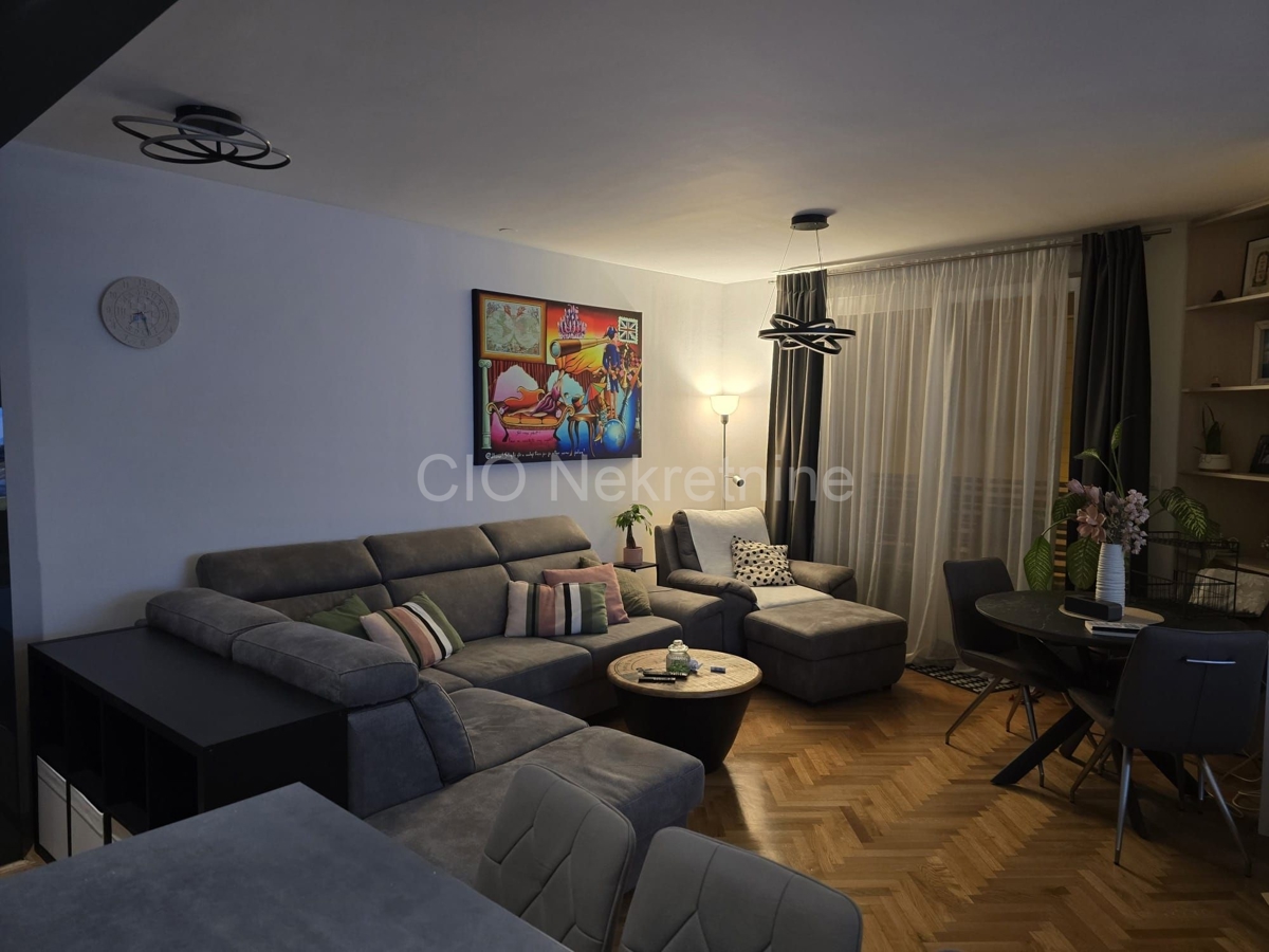 Appartamento In vendita - SPLITSKO-DALMATINSKA SPLIT