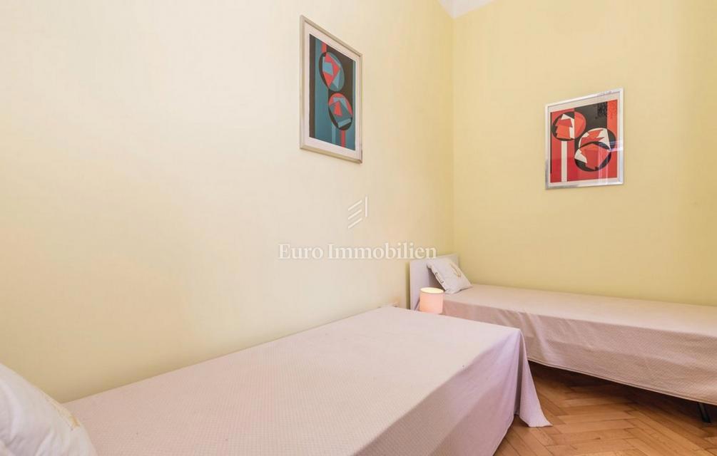 Flat For sale - PRIMORSKO-GORANSKA LOVRAN