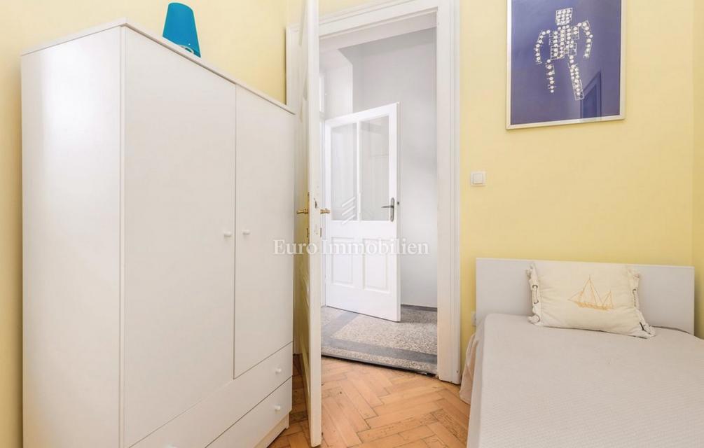 Flat For sale - PRIMORSKO-GORANSKA LOVRAN