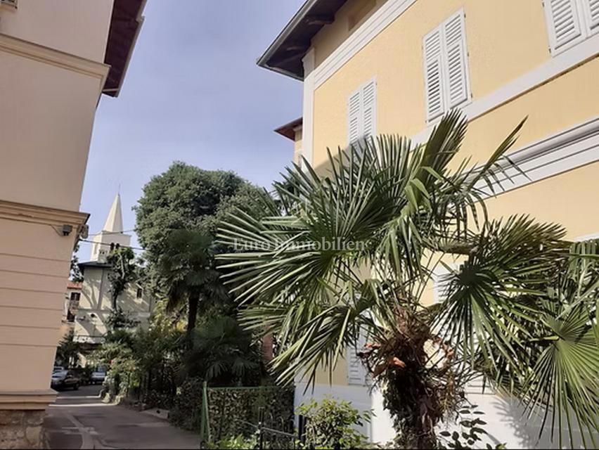 Flat For sale - PRIMORSKO-GORANSKA LOVRAN