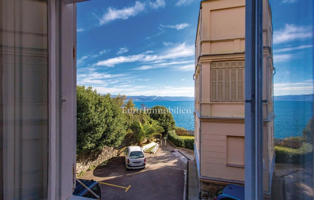 Flat For sale - PRIMORSKO-GORANSKA LOVRAN