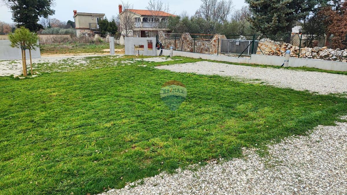 Land For sale - ISTARSKA VODNJAN