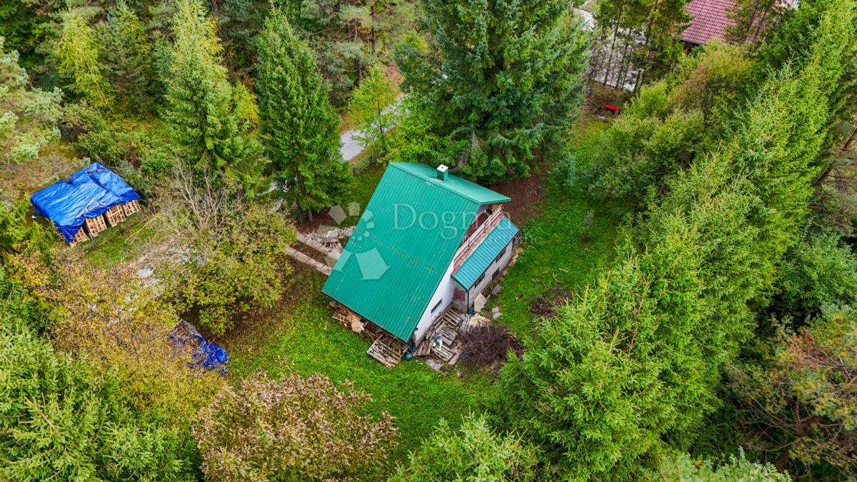 House For sale - LIČKO-SENJSKA PLITVIČKA JEZERA