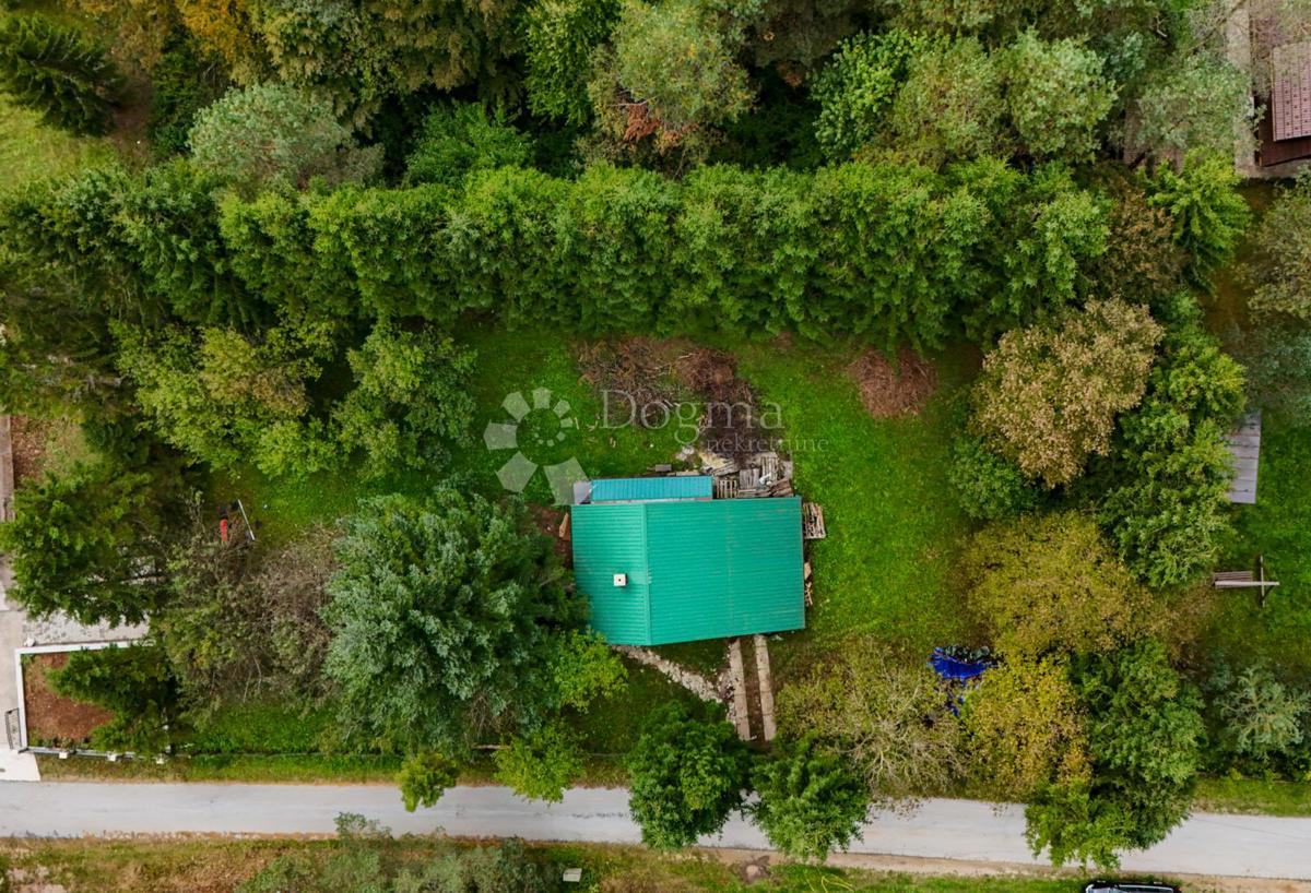 House For sale - LIČKO-SENJSKA PLITVIČKA JEZERA