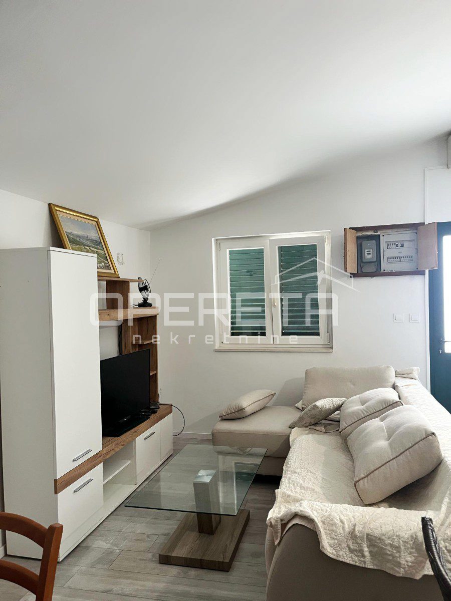 House For sale - SPLITSKO-DALMATINSKA VIS