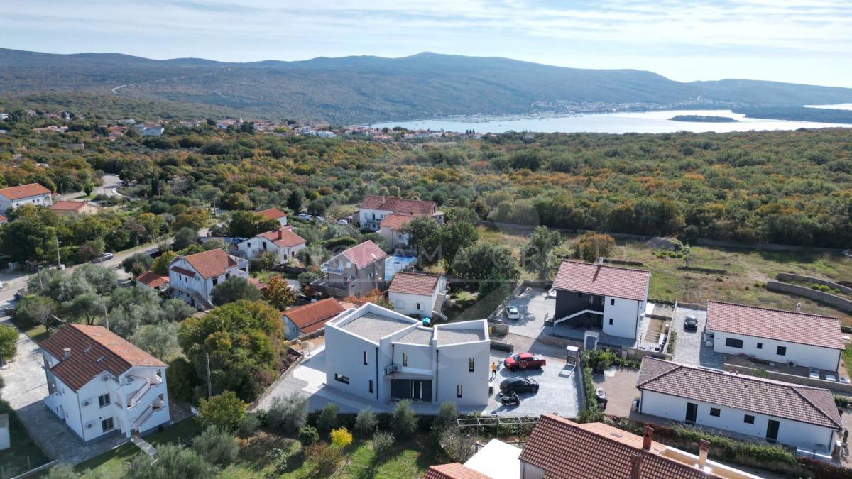 Casa In vendita - PRIMORSKO-GORANSKA KRK