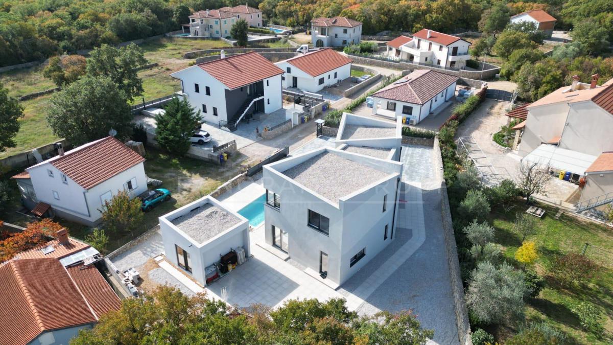 Casa In vendita - PRIMORSKO-GORANSKA KRK