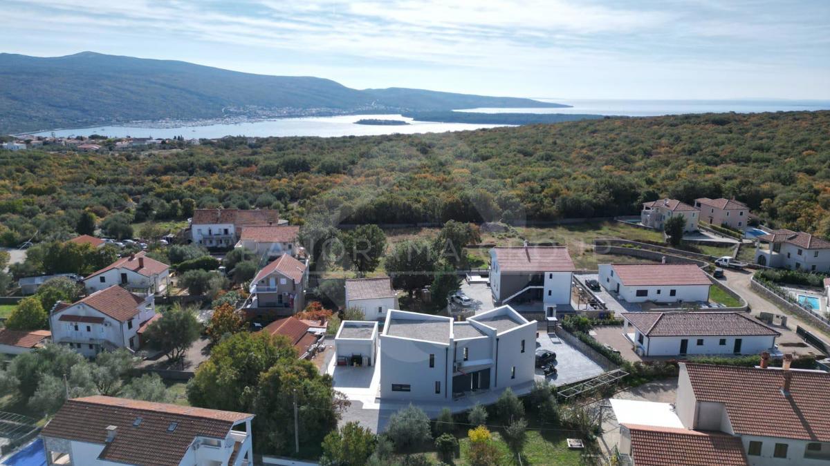 Casa In vendita - PRIMORSKO-GORANSKA KRK
