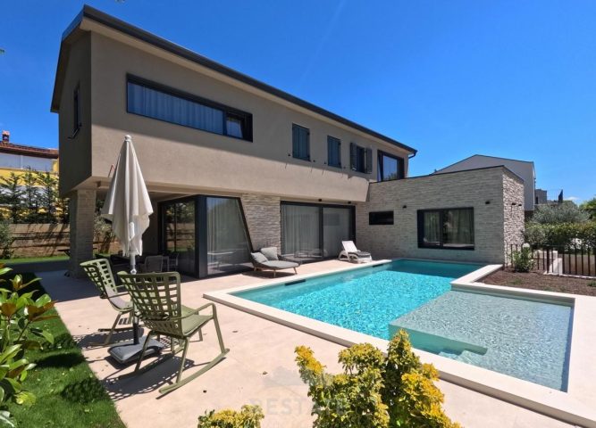Haus zu verkaufen 189 m² – Poreč