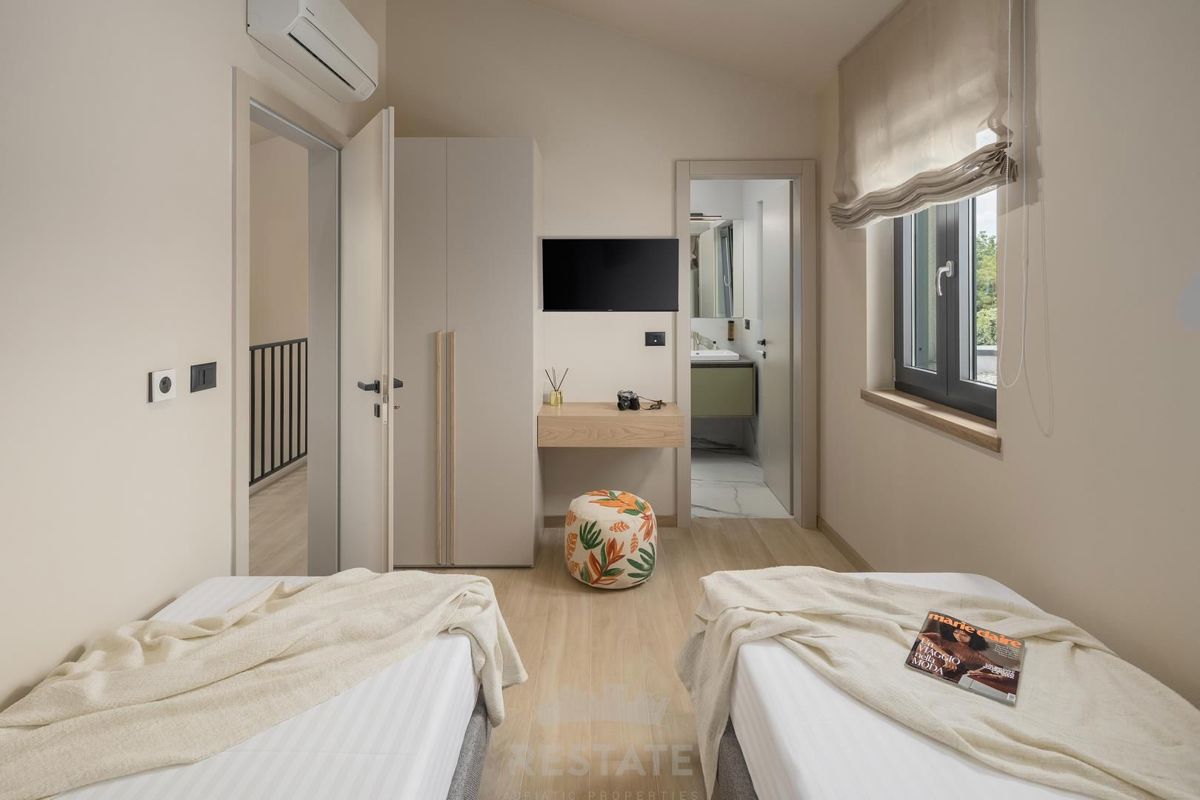 Haus Zu verkaufen - ISTARSKA POREČ