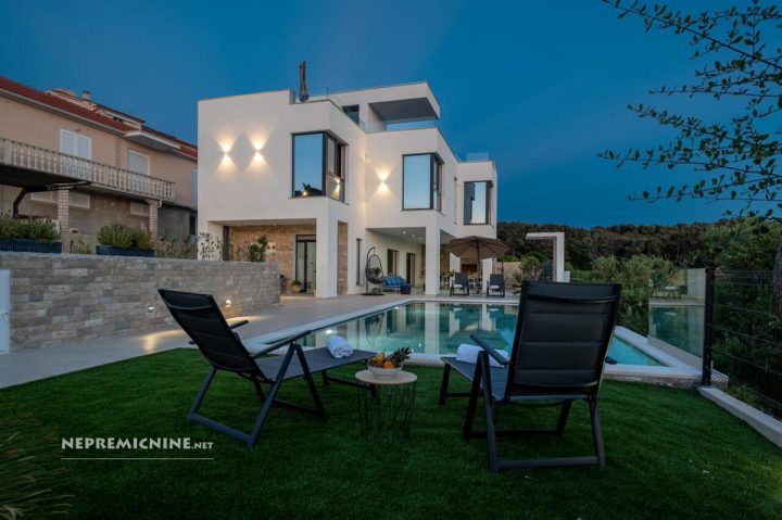 Haus Zu verkaufen - Ličko-senjska Novalja - foto 2/7
