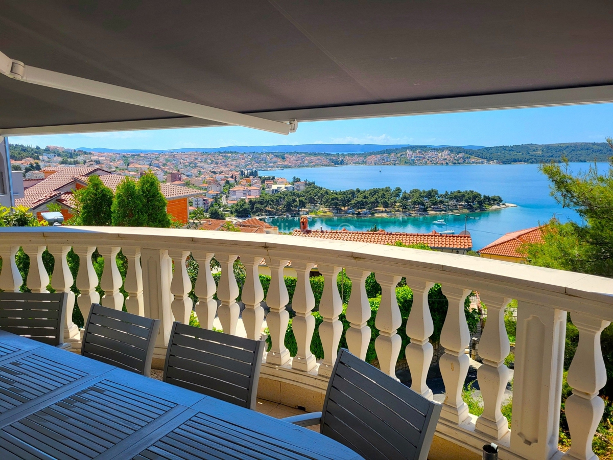 Haus Zu verkaufen - Splitsko-dalmatinska Trogir - foto 1/9