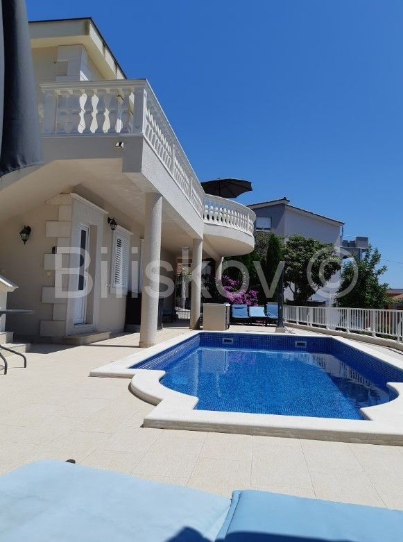 Haus Zu verkaufen - Splitsko-dalmatinska Trogir - foto 5/9