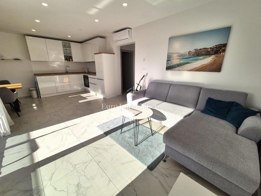 Flat For sale - PRIMORSKO-GORANSKA CRIKVENICA
