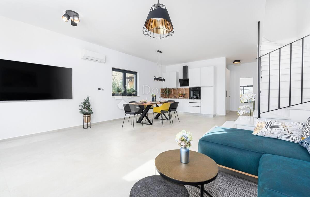 House For sale - ISTARSKA POREČ