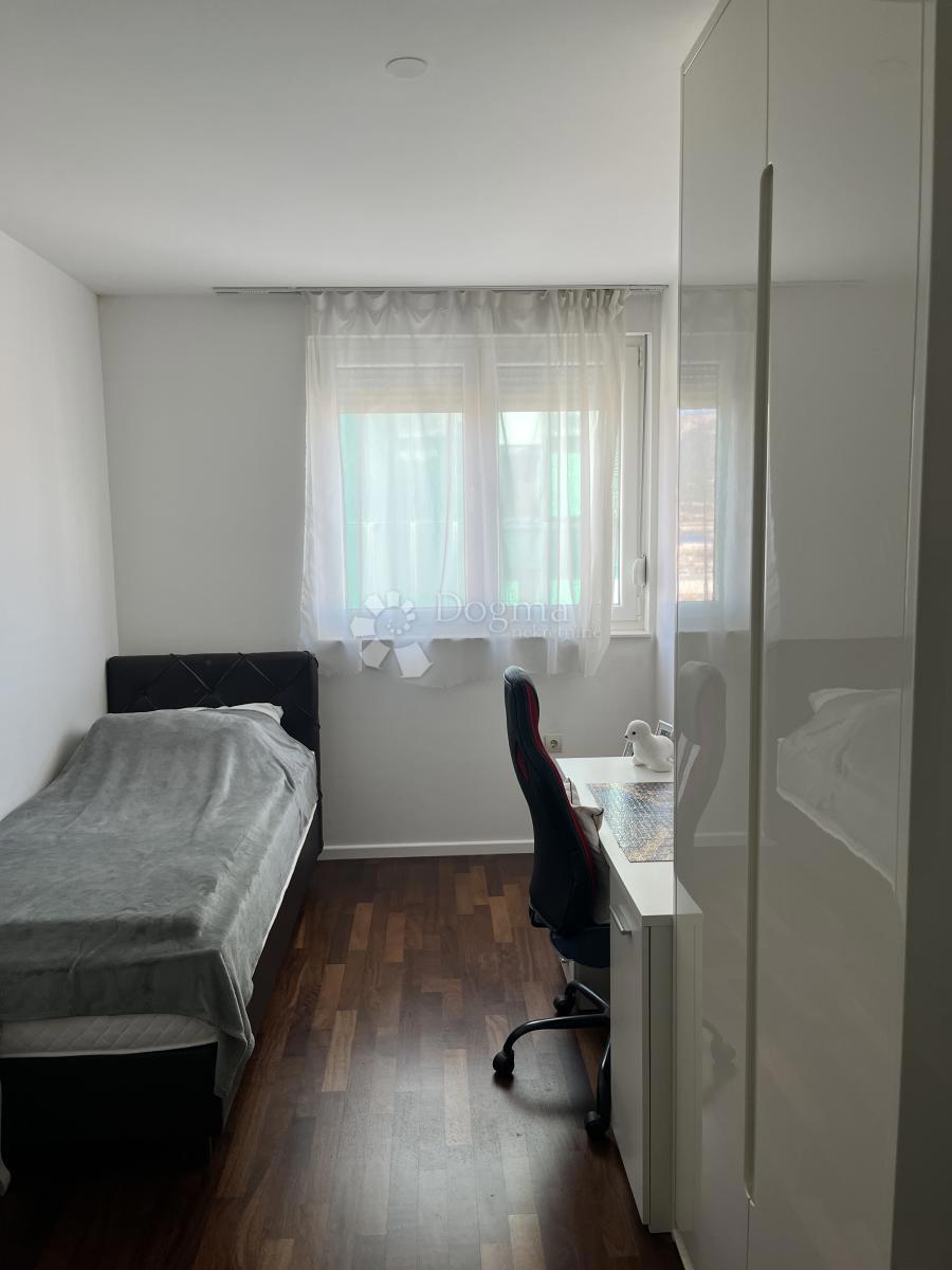 Stan Na prodaju - SPLITSKO-DALMATINSKA SPLIT