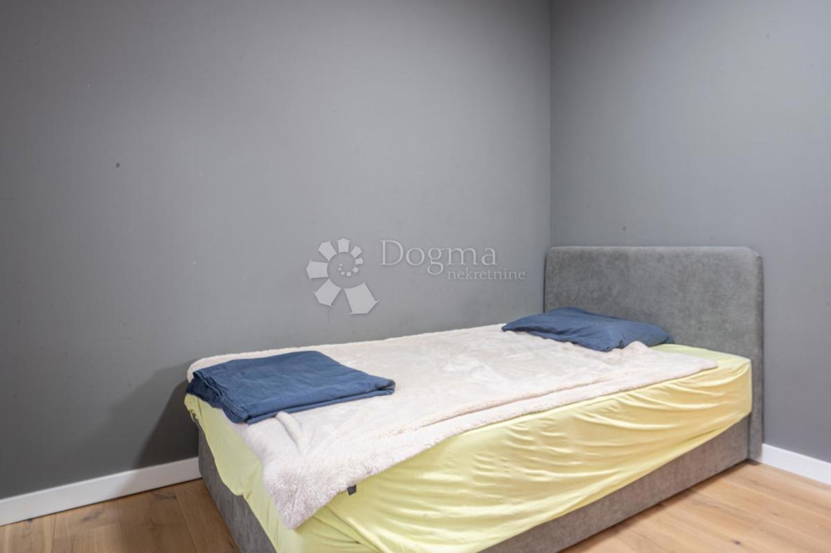 Apartma Za najem - PRIMORSKO-GORANSKA KOSTRENA