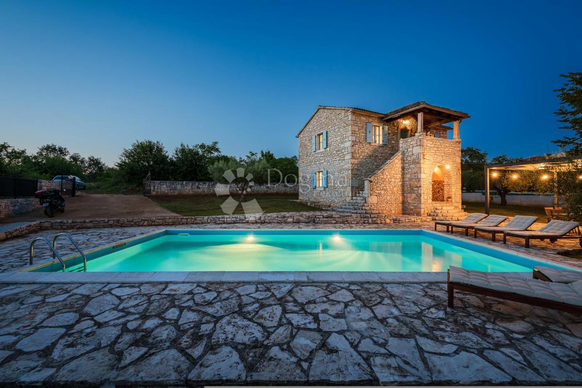Kuća Na prodaju SVETI LOVREČ