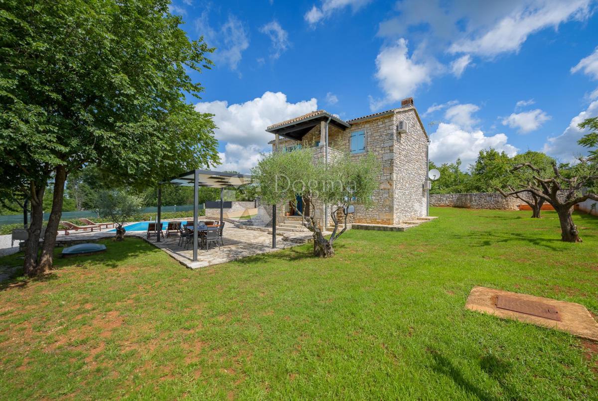 Kuća Na prodaju - ISTARSKA SVETI LOVREČ
