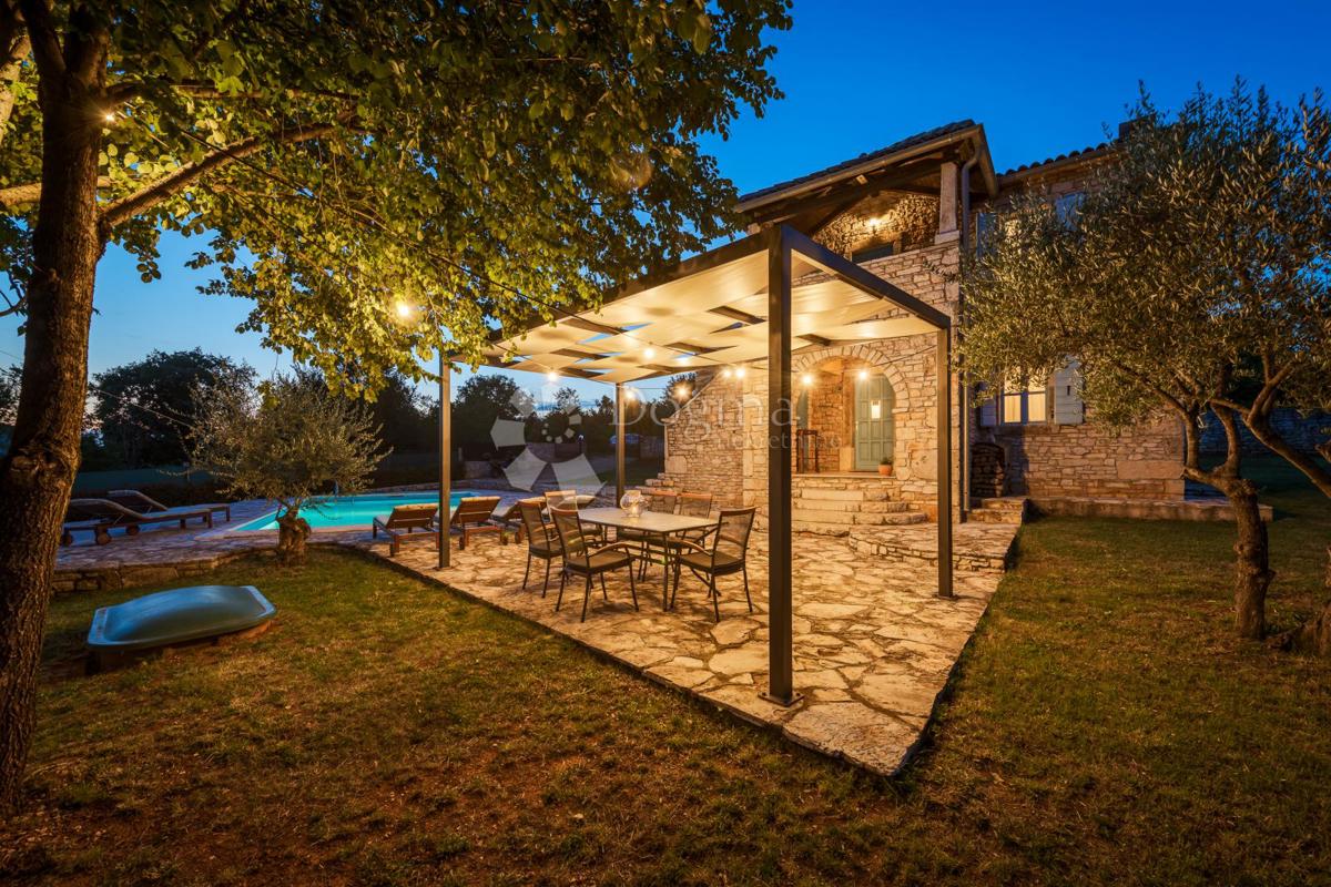 Kuća Na prodaju - ISTARSKA SVETI LOVREČ