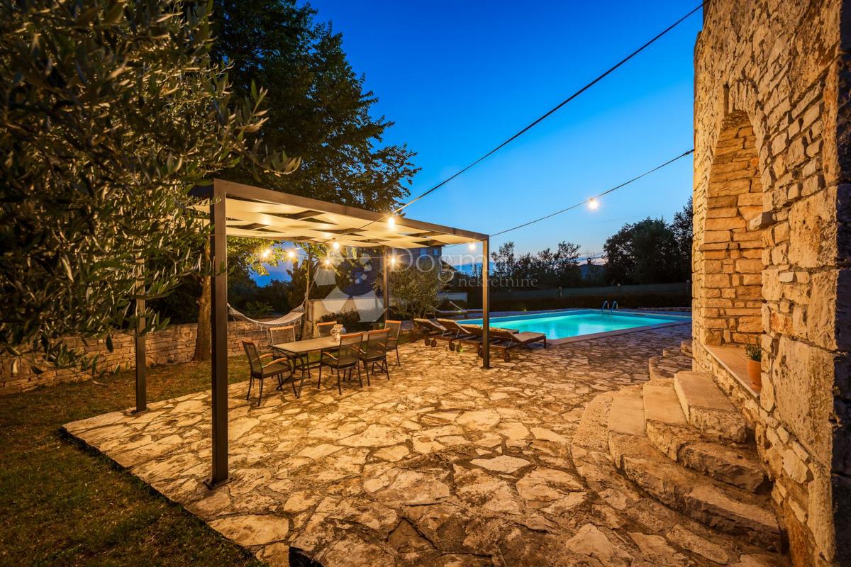Kuća Na prodaju - ISTARSKA SVETI LOVREČ