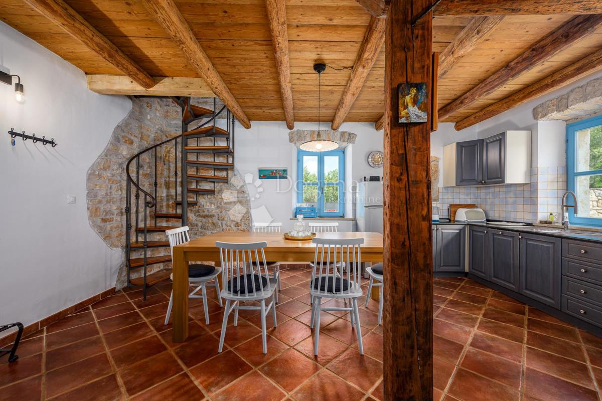 Kuća Na prodaju - ISTARSKA SVETI LOVREČ
